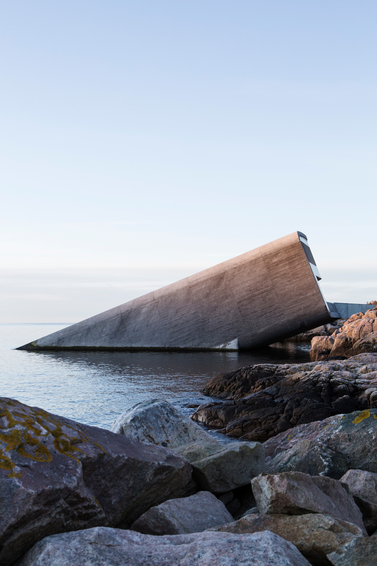 Snøhetta’s “Under” Is Europe’s First Underwater Restaurant