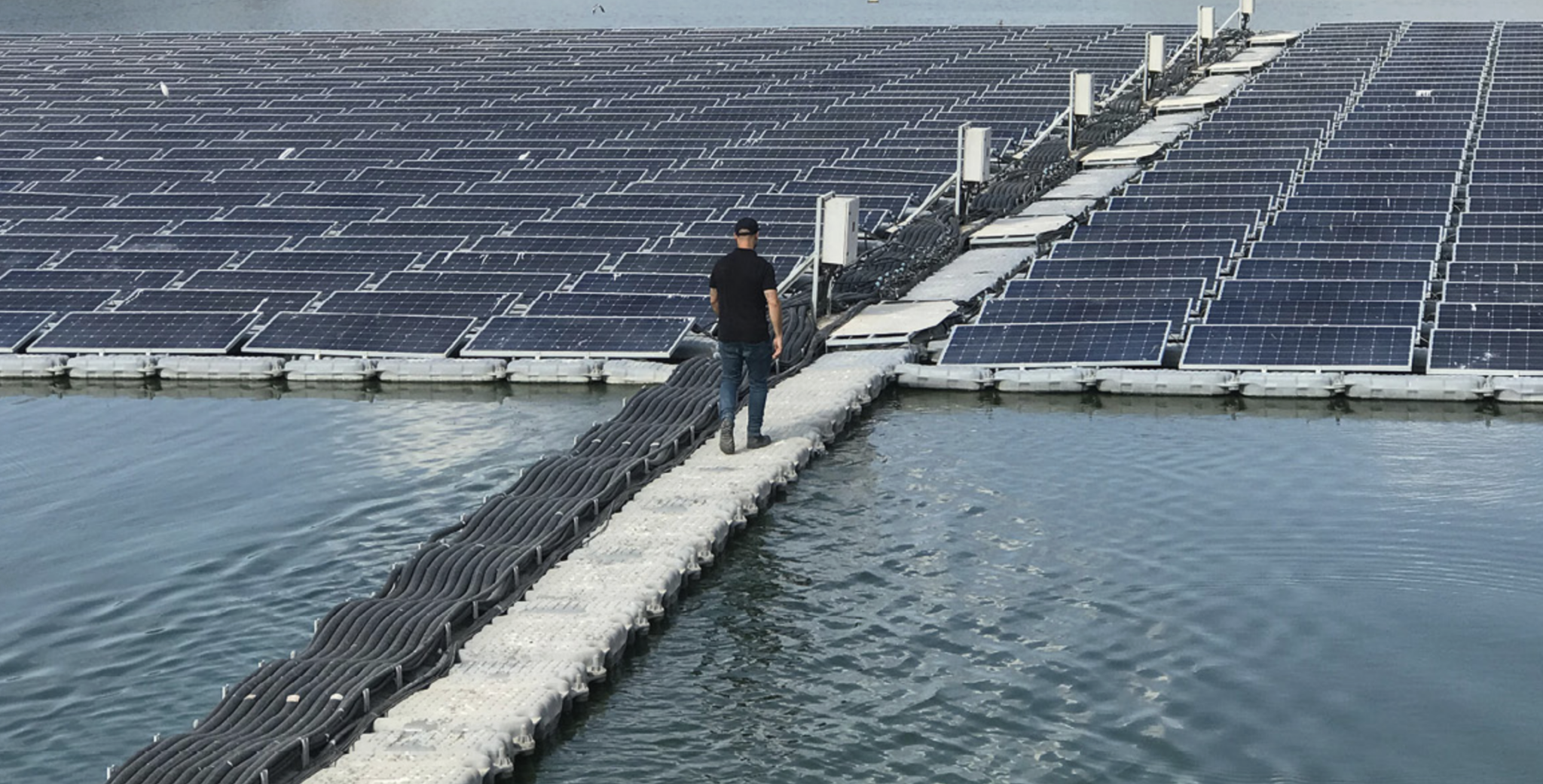 Researchers launch five-year study on floating solar for farm dams